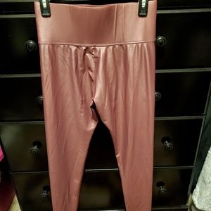 Carbon38 Takara Leggings